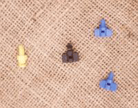 Micro-irrigation spray nozzles